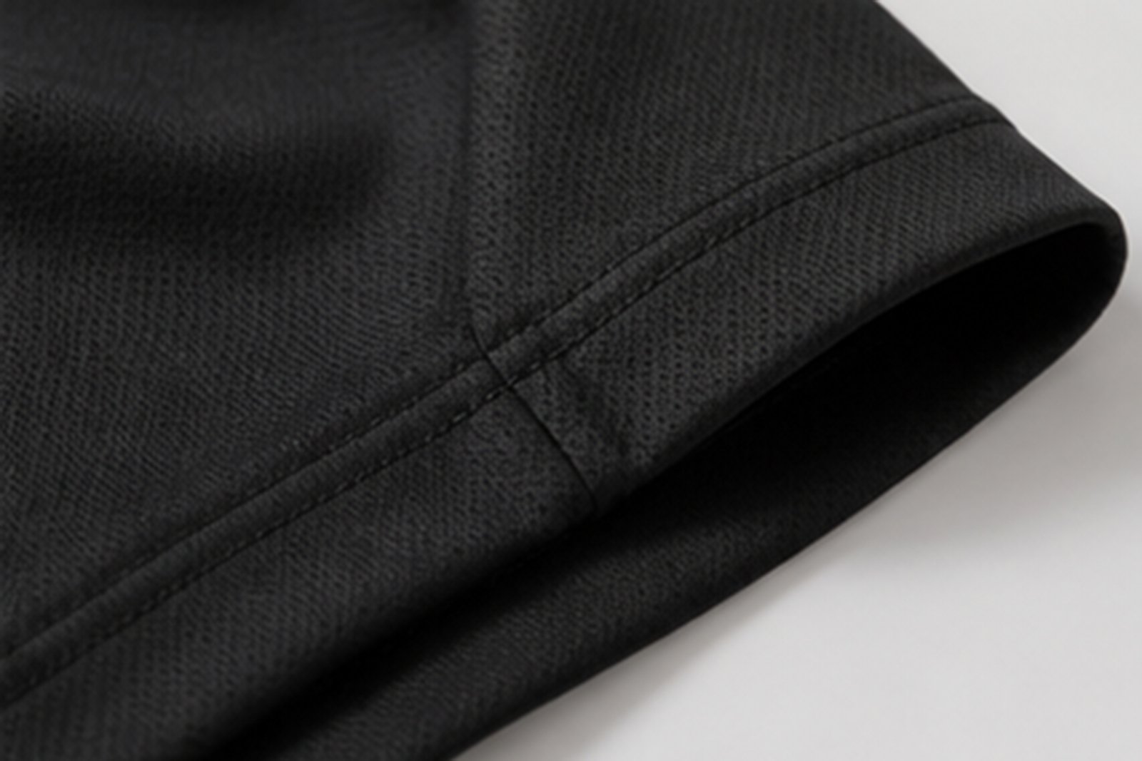 POISE Essential Performance T-Shirt in Black