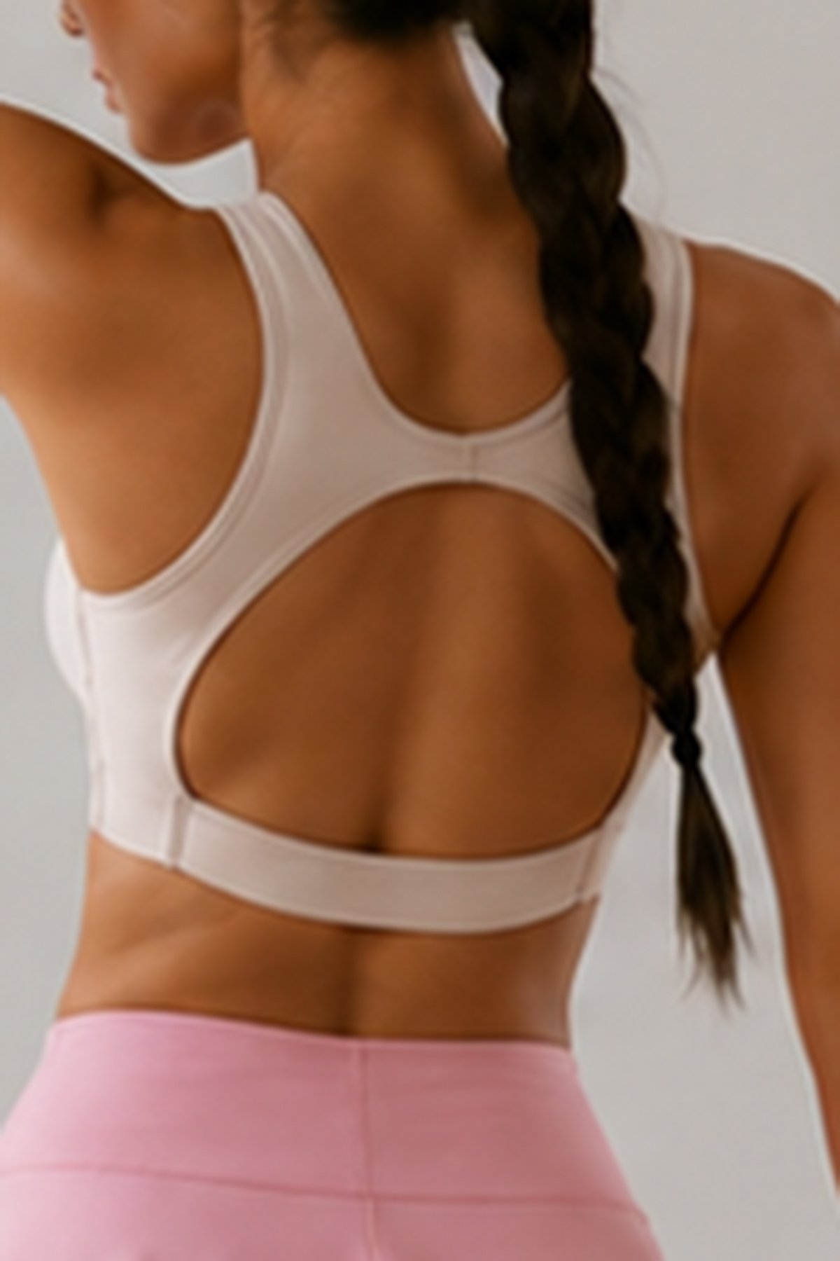 POISE Sculpt Performance Sports Bra in Ivory